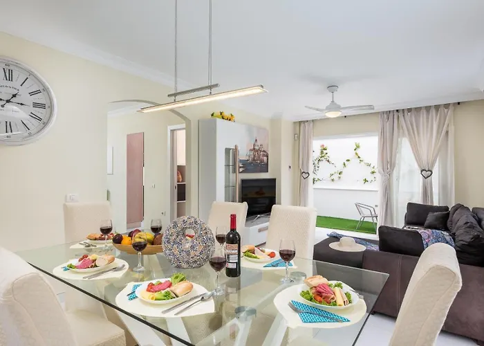 ヴィラ Villa Costa Adeje アデヘ