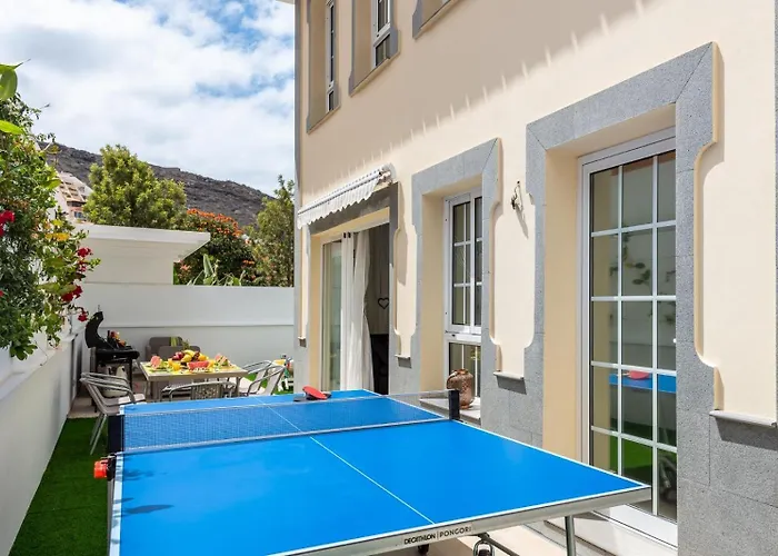 Villa Costa Adeje ヴィラ アデヘ